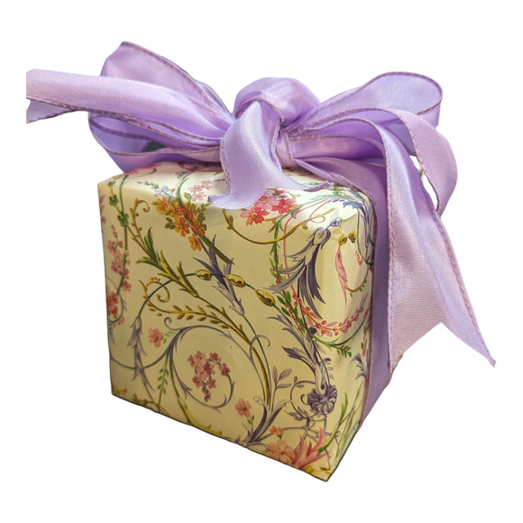 Kelvin Chen Vintage 1999 White Cat Hand-Painted Miniature Teapot - Gift Wrapped - Picture 6 of 6